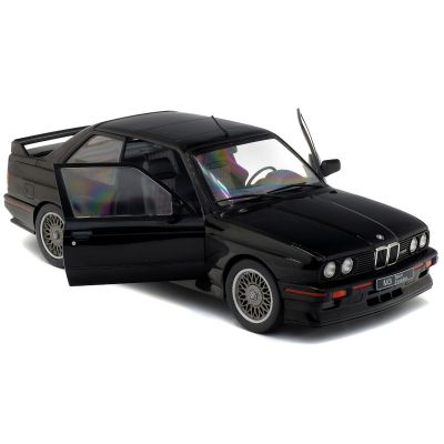 Метален автомобил BMW M3 E30 SPORT EVO 990 Solido 1/18 - 1801501