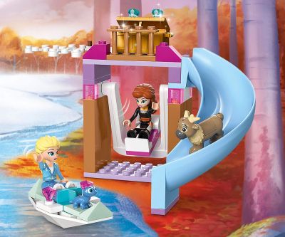 Конструктор LEGO Disney Princess 43238 Замръзналият замък на Елза