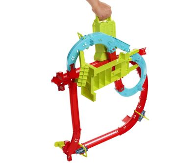 Комплект Скоростен небостъргач с неонов състезател Hot Weels Neon Speeders - Mattel HPC07