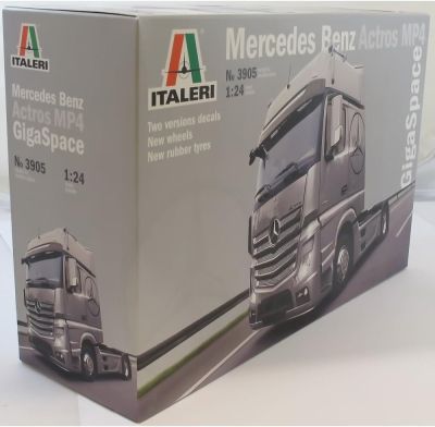 Сглобяем камион Mercedes Benz Actros MP4 Gigaspace 1/24 ITALERI 3905