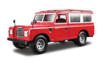 Метален джип Land Rover Burago 1/24 