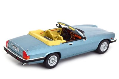Метална кола Jaguar XJ-S 5.3 H.E. Convertible 1988 Norev 1:18 - 182635