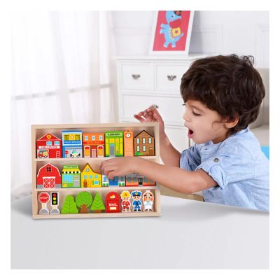 Дървен комплект разходка в града Tooky Toy TK144