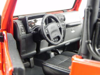 Метален джип Jeep Wrangler Rubicon Maisto 1/18 червен 31663