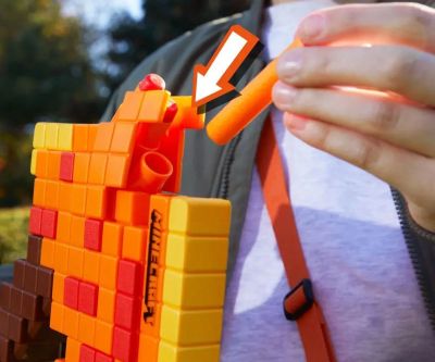 Нърф Nerf Minecraft Firebrand Dart Blasting Axe Hasbro F8953 