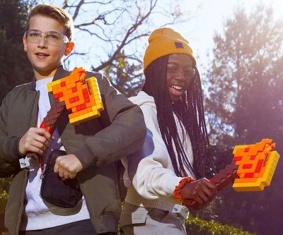 Нърф Nerf Minecraft Firebrand Dart Blasting Axe Hasbro F8953 