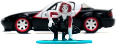 Метален автомобил Marvel Ghost Spider 1990 Mazda Miata Jada Toys 253223014 - 1/32 