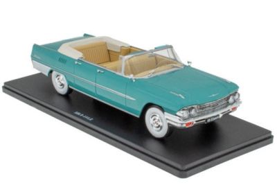 Метален автомобил ZIL-111 CABRIOLET 1964 Hachette 010