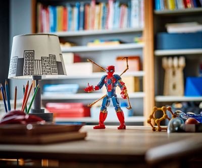 Конструктор LEGO Marvel Avengers 76298 Фигура за изграждане на Железния Спайдърмен