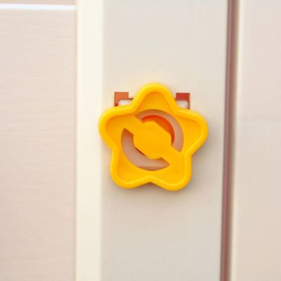 Сгъваема Градинска къща FANTASY RAM 710301