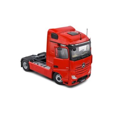 Метален камион влекач MERCEDES-BENZ ACTROS SOLIDO 1:24