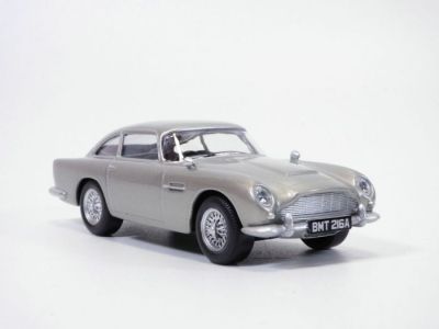 Металeн автомобил Aston Martin DB5 1963 1/43 Norev 270523