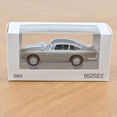 Металeн автомобил Aston Martin DB5 1963 1/43 Norev 270523