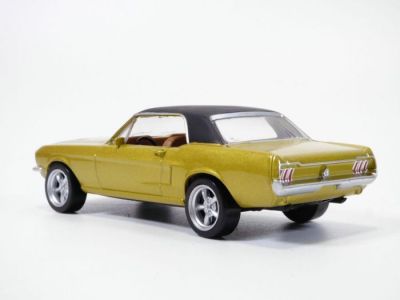 Металeн автомобил Ford Mustang Coupé 1968 1/43 Norev 270569