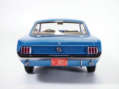 Метална кола Ford Mustang Hardtop Coupe 1965 Norev 1:18 - 182800