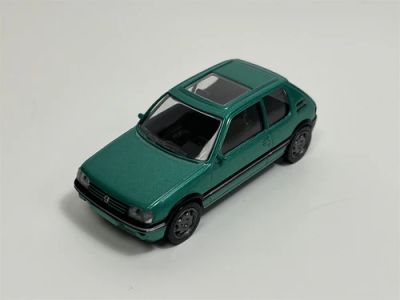 Металeн автомобил Peugeot 205 GTi 1992 1/43 Norev 471717