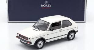 Метална кола VOLKSWAGEN Golf GTI 1977 Norev 1:18 - 188484