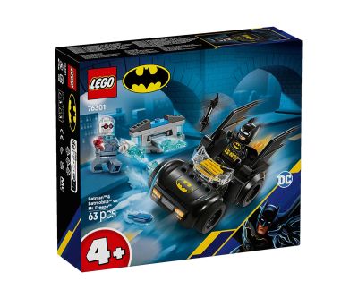 Конструктор LEGO DC Comics Super Batman 76301 Батман с Батмобила срещу Мистър Фрийз
