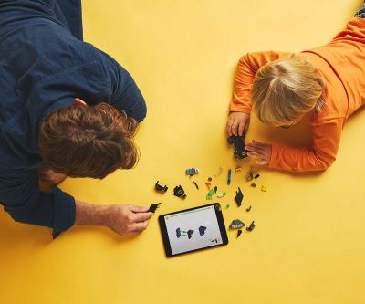 Конструктор LEGO DC Comics Super Batman 76301 Батман с Батмобила срещу Мистър Фрийз