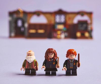Конструктор LEGO Harry Potter 76442 Замъкът Хогуортс: Час по вълшебство