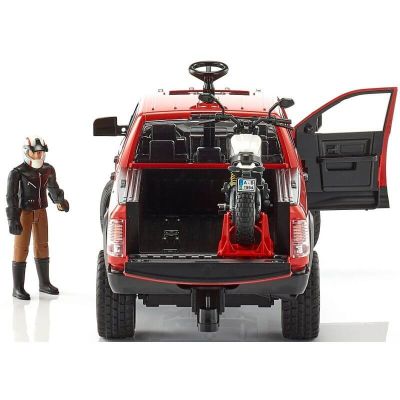 Джип пикап RAM 2500 с мотоциклет Ducati Scrambler Bruder 02502