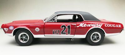 Метална кола Mercury Cougar Racing-#21 Marty Beaulieu 1967 SUN STAR SS1583