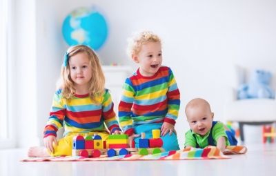 Ролята на образователните играчки в интелектуалното развитие на децата