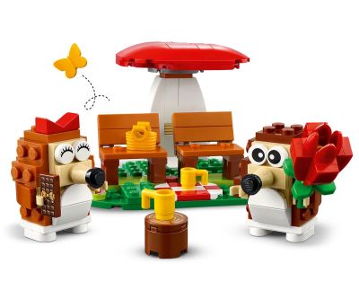 Конструктор LEGO Iconic 40711 Пикник с таралеж