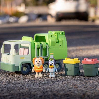 Камион за боклук с 2 фигури Bluey 