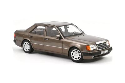 Колекционерска метална кола Mercedes-Benz 500 E 1:18 NOREV 183954