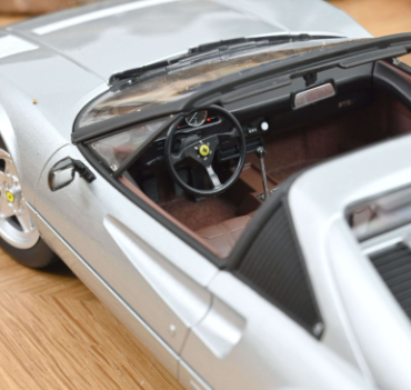 Колекционерска метална кола Ferrari 308 GTS 1:18 NOREV 187934