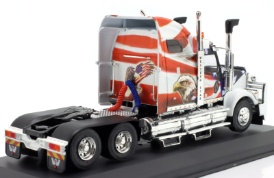 Метален камион влекач Western Star 4900 1:43 Hachette G1470002