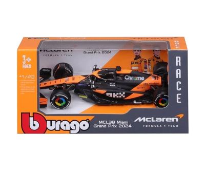 Метална кола McLaren MCL38 2024 #81 Bburago Race 1:43