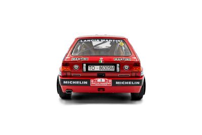 Метален автомобил Lancia Delta HF Integrale 1:18 Solido 1807808