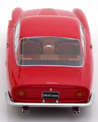Колекционерска метална кола Ferrari 250 GT Lusso 1:18 KK Scale 181021