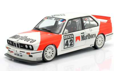 Метална кола BMW M3 Marlboro BMW Dealerteam #42 1:18 WERK83 18038005