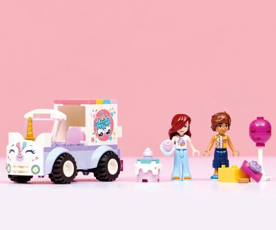 Конструктор Кола еднорог за доставка на торти LEGO Friends 42675 