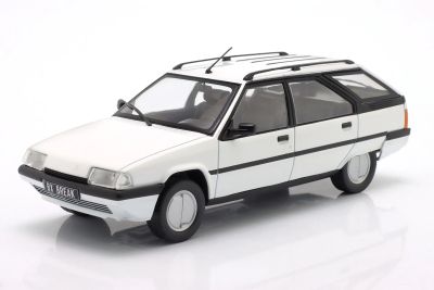 Метална кола Citroen BX Break WHITE BOX 124275