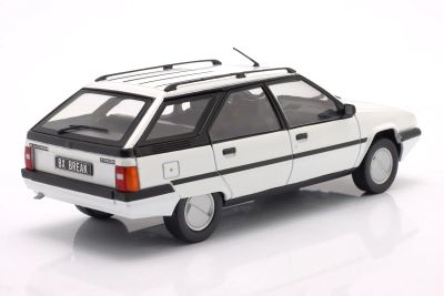 Метална кола Citroen BX Break WHITE BOX 124275