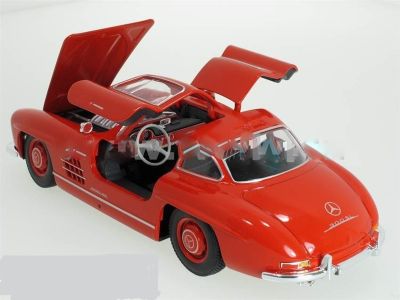 Метална кола Mercedes-Benz 300 SL Welly 1/24