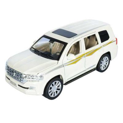 Метален автомобил със зук и светлини Toyota Land Cruiser V8