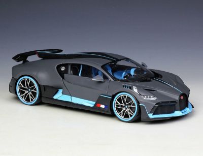 Метална кола Bugatti Divo Bburago 1/18