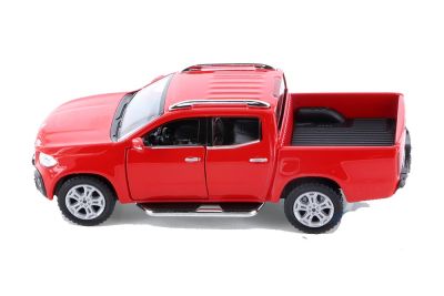 Метална кола с отварящи се врати Mercedes-Benz X class red Welly 1:24 