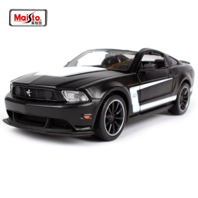 Метална кола Ford Mustang Boss 302 Maisto 1:24 - 31269