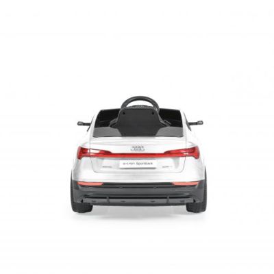 Акумулаторен джип AUDI SPORTBACK - бял