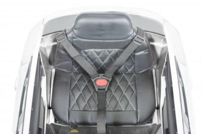 Акумулаторен джип AUDI SPORTBACK - бял
