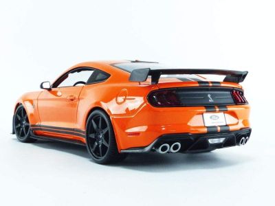 Метална колa Mustang Shelby GT500 1:18 Maisto 31388 ORANGE