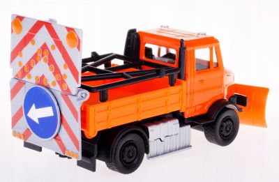 Метален камион снегорин Bburago 1/43 