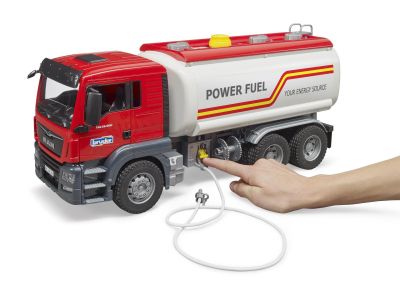 Камион цистерна MAN TGS Bruder 03775