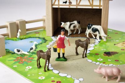 Дървена ферма с животни Eichhorn 100004309 